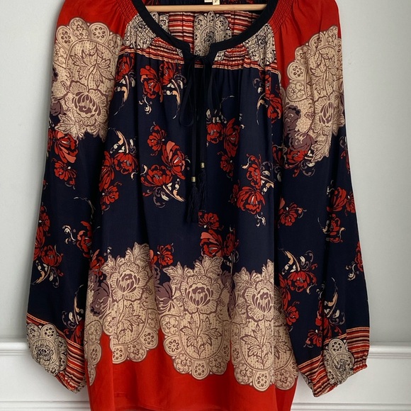 Meadow Rue Anthropologie Silk Floral Tunic Blouse Tassels Neckline Accent Sz M - Picture 2 of 5